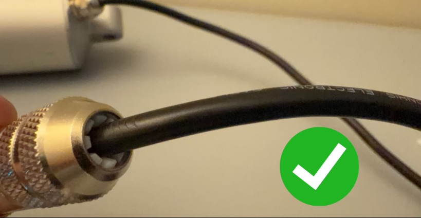 Correct cable connection with no exposed internal wires